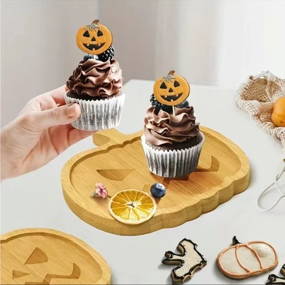 Jack o lantern wooden charcuterie board - Picture 8 of 8